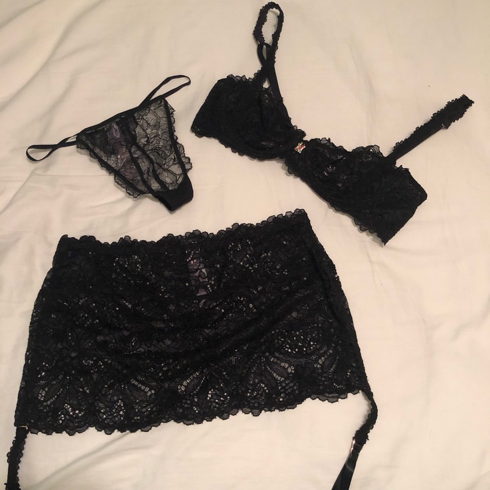 Savage X Fenty set